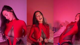 Cecilia Rose (Cece Rose) Sexy Boobs Teasing & Pussy Playing Onlyfans Leak