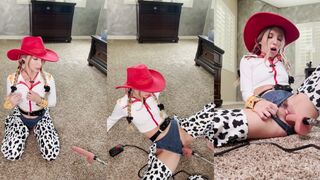 Piper Perri Nude Cowgirl Fuck Machine