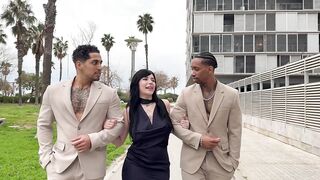 LilMilk69 Indulges Herself In A Threesome Facial