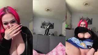 Big Titty Goth Twitch Streamer Masturbates With Dildo