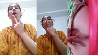 Beautiful Arabic teen pussy fingring leaked video